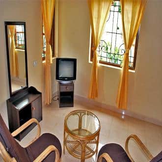 Quiet And Peaceful Coastal Stay At Candolim, Goa!!, Goa 3
